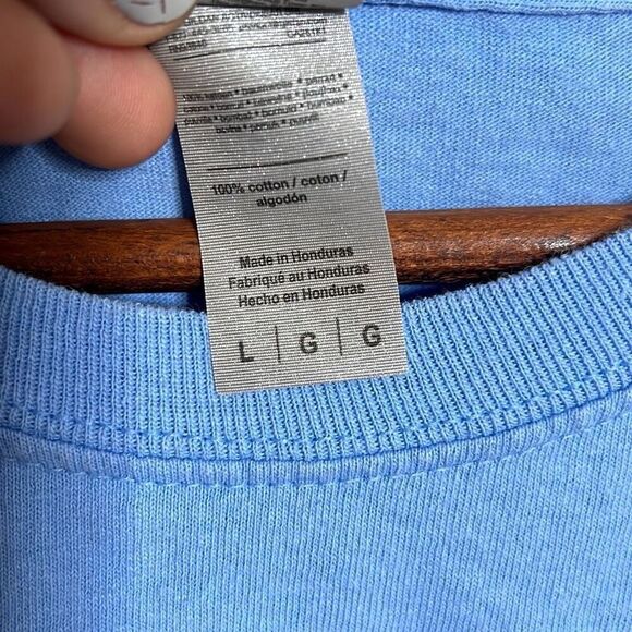 Martha's Vineyard Crew Neck Bait & Tackle Coops Long Sleeve T-shirt Blue Large - Picture 5 of 6